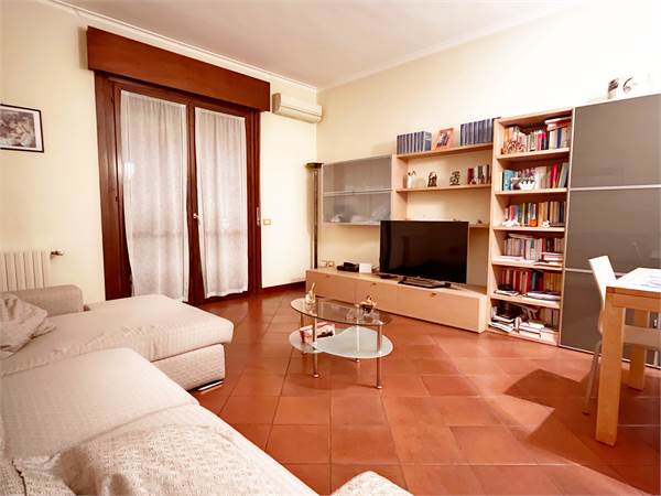 Attico con terrazza e 3 camere da letto